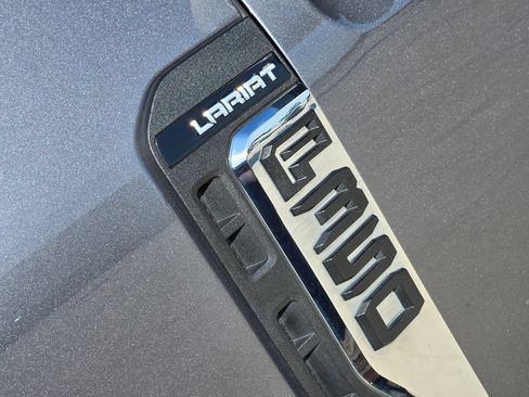Used 2024 Ford F350 Lariat w/ Lariat Ultimate Package AWD/4WD image 11