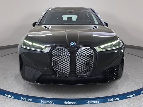 Used 2024 BMW iX xDrive50 w/ Premium Package AWD/4WD image 3