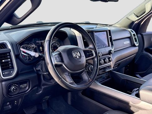 Used 2019 RAM 1500 Big Horn image 4