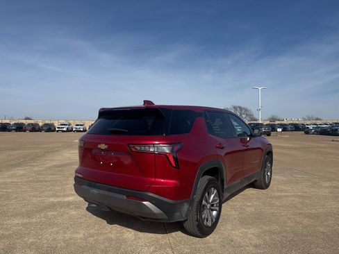 Used 2026 Chevrolet Equinox LT image 21