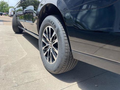 Certified 2025 Ford Expedition Max Platinum AWD/4WD image 22