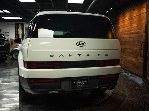 Used 2024 Hyundai Santa Fe SEL FWD image 6