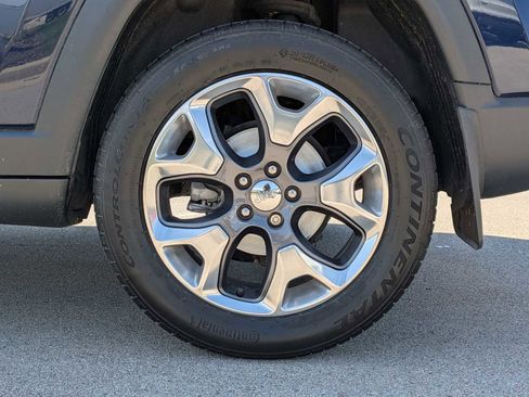 Used 2018 Jeep Compass Limited w/ Navigation Group FWD image 13