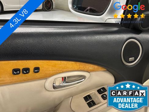 Used 2002 Lexus SC 430 Convertible RWD image 19
