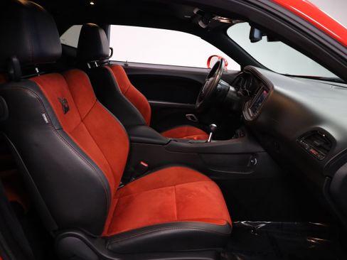 Used 2023 Dodge Challenger R/T Scat Pack w/ Plus Package image 34