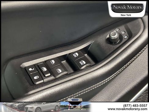 Used 2022 Jeep Grand Cherokee L Limited image 14