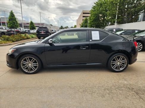 Used 2013 Scion tC FWD image 4