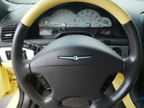 Used 2002 Ford Thunderbird image 54