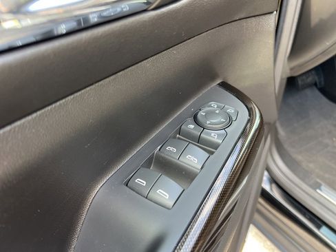 Used 2023 GMC Acadia AT4 w/ Technology Package image 12