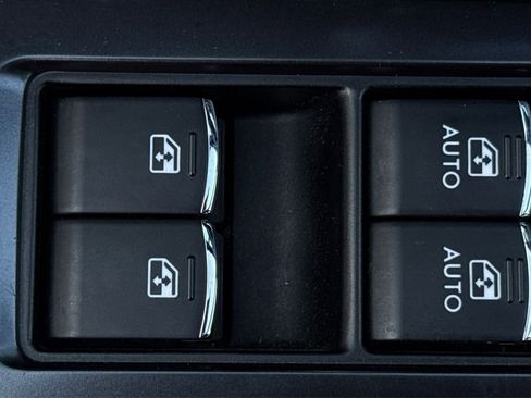 Used 2019 Subaru WRX AWD/4WD image 37