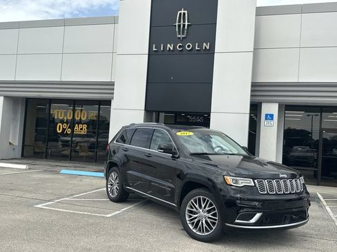 Used 2017 Jeep Grand Cherokee Summit AWD/4WD image 1