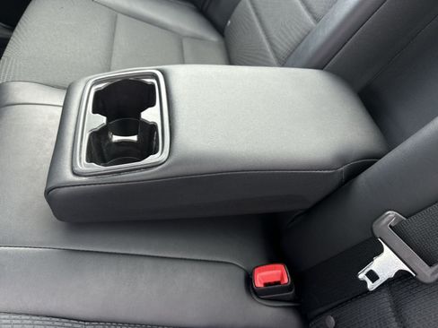 Used 2017 Toyota Camry XLE FWD image 24