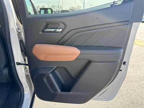 New 2026 GMC Canyon AT4 w/ AT4 Premium Package AWD/4WD image 35