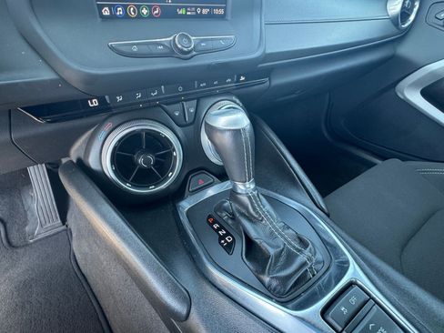 Used 2023 Chevrolet Camaro LT image 40