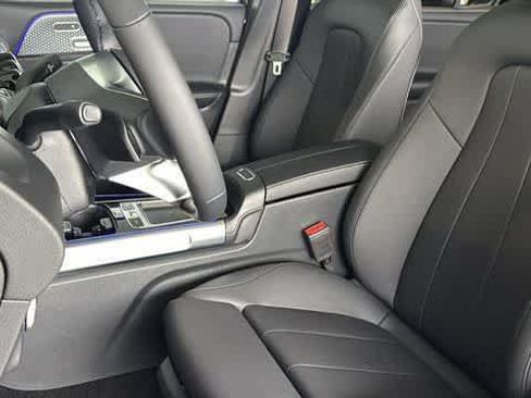 Certified 2026 Mercedes-Benz GLB 250 4MATIC image 28