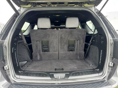 Used 2023 Dodge Durango GT AWD/4WD image 27