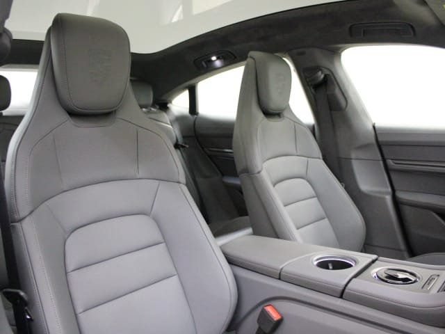 Certified 2024 Porsche Taycan 4S AWD/4WD image 30