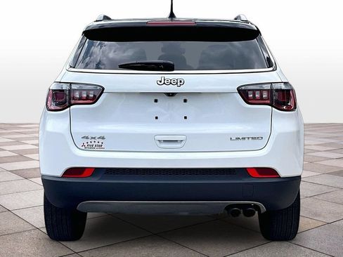 Used 2022 Jeep Compass Limited AWD/4WD image 4