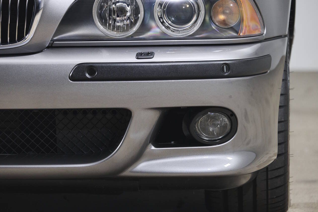 Used 2003 BMW M5 RWD image 15