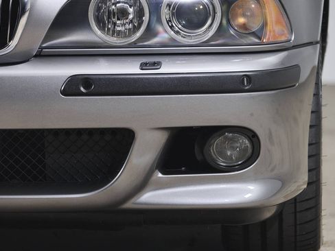 Used 2003 BMW M5 RWD image 15