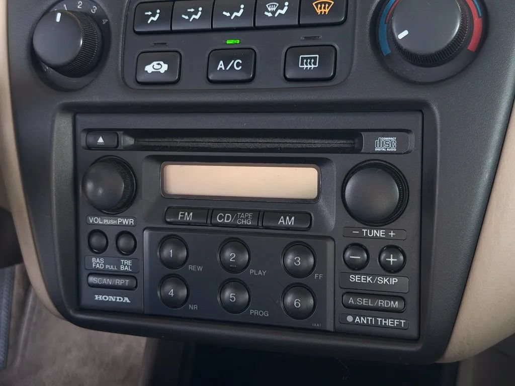 Used 2000 Honda Accord EX image 40