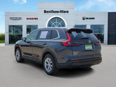 Used 2025 Honda CR-V LX image 4