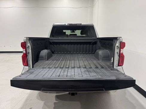 Used 2022 Chevrolet Silverado 1500 Custom RWD image 28
