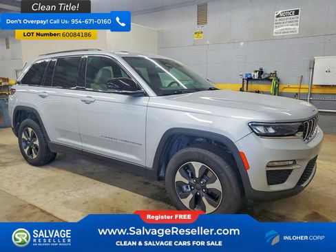 Used 2024 Jeep Grand Cherokee Limited 4xe AWD/4WD image 5