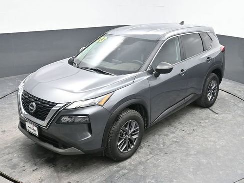 Used 2023 Nissan Rogue S image 19