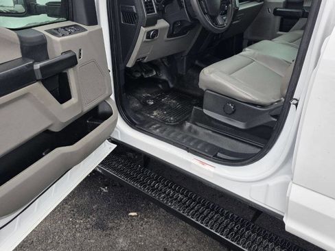 Used 2022 Ford F250 XL w/ STX Appearance Package image 24