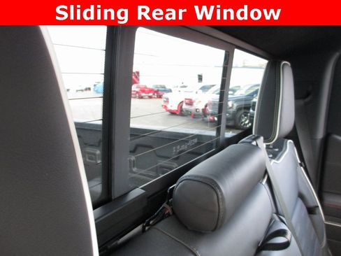 Used 2024 GMC Sierra 1500 AT4X image 25