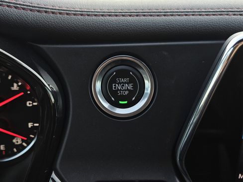 Used 2022 Chevrolet Blazer RS w/ Enhanced Convenience Package image 23