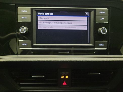 Used 2020 Volkswagen Jetta S w/ Driver Assistance Package image 25