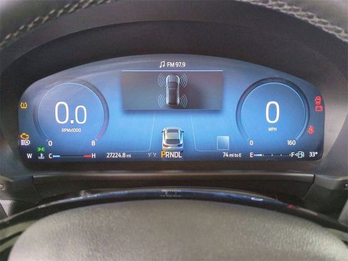 Used 2024 Ford Escape Platinum image 17