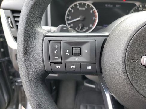 Certified 2023 Nissan Rogue S FWD image 23