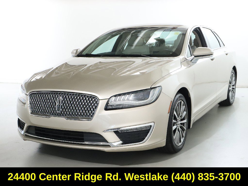 Used 2017 Lincoln MKZ Premiere FWD image 4