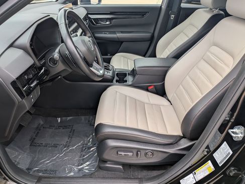 Used 2025 Honda CR-V Sport Touring image 11