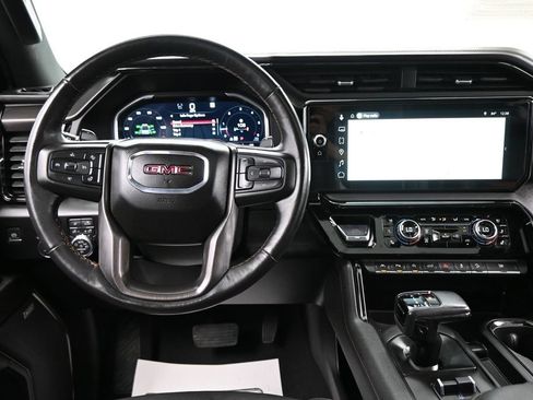 Used 2022 GMC Sierra 1500 AT4 w/ AT4 Premium Package AWD/4WD image 15
