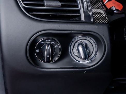 Used 2024 Porsche Macan GTS image 55