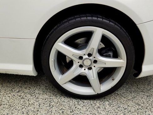 Used 2016 Mercedes-Benz SL 400 w/ Premium I Package image 9