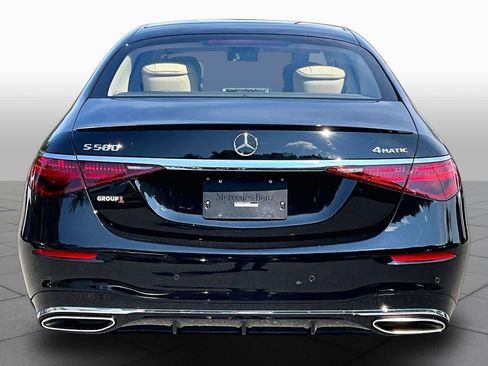 Used 2025 Mercedes-Benz S 580 4MATIC Sedan image 5
