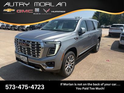 New 2026 GMC Yukon XL Denali w/ Sun & Power Step Package