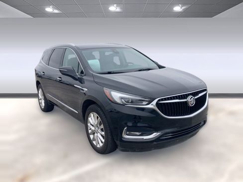 Used 2020 Buick Enclave Premium w/ Sun and Sites Package image 7
