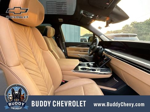 Used 2025 Cadillac Escalade IQ Sport 2 AWD/4WD image 31