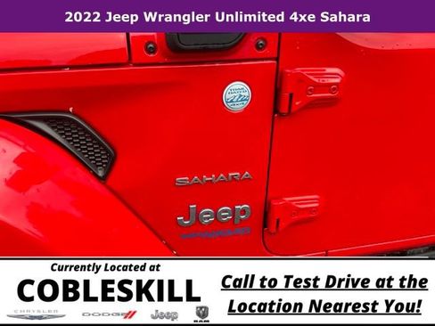 Used 2022 Jeep Wrangler Unlimited Sahara AWD/4WD image 11