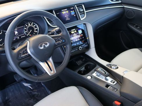 Certified 2025 INFINITI QX55 Luxe w/ Cargo Package image 20