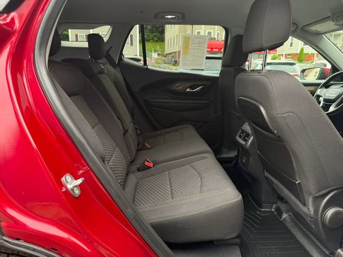 Used 2019 GMC Terrain SLE w/ Driver Convenience Package FWD image 32