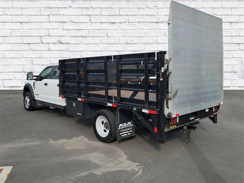 Used 2019 Ford F550 2WD Crew Cab Super Duty w/ Power Equipment Group image 3