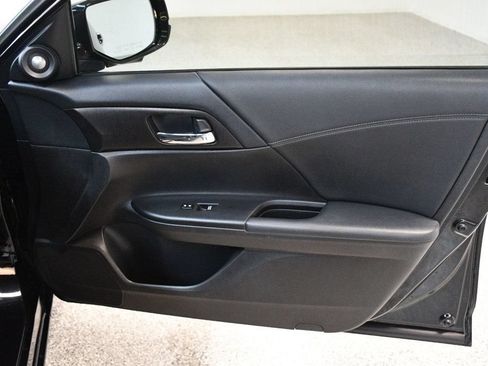 Used 2013 Honda Accord EX-L image 23