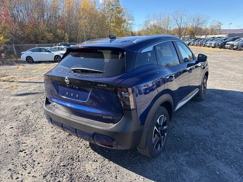 New 2026 Nissan Kicks SV w/ SV Premium Package image 5